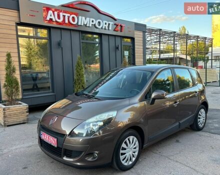 Коричневий Рено Сценік, об'ємом двигуна 1.5 л та пробігом 261 тис. км за 7850 $, фото 1 на Automoto.ua
