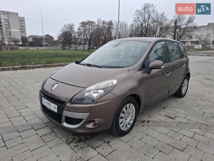 Коричневый Рено Сценик, объемом двигателя 1.46 л и пробегом 294 тыс. км за 6700 $, фото 1 на Automoto.ua