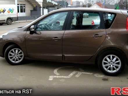 Рено Сценик 2011 в Львове на Automoto.ua Коричневый Рено Сценик, объемом двигателя 1.5 л и пробегом 271 тыс. км за 6750 $, фото 1 на Automoto.ua