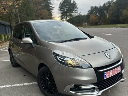 Коричневий Рено Сценік, об'ємом двигуна 1.5 л та пробігом 92 тис. км за 10450 $, фото 1 на Automoto.ua