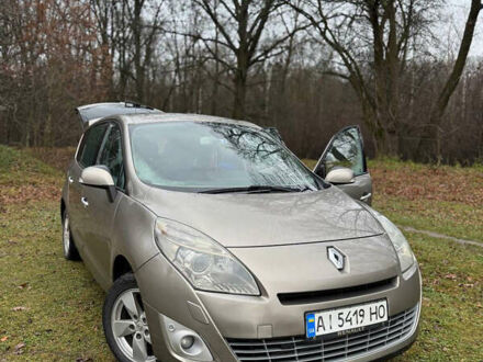 Коричневый Рено Сценик, объемом двигателя 1.46 л и пробегом 275 тыс. км за 7300 $, фото 1 на Automoto.ua