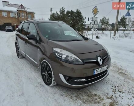 Коричневий Рено Сценік, об'ємом двигуна 1.5 л та пробігом 273 тис. км за 9350 $, фото 1 на Automoto.ua