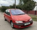 Червоний Рено Сценік, об'ємом двигуна 1.6 л та пробігом 332 тис. км за 1205 $, фото 1 на Automoto.ua