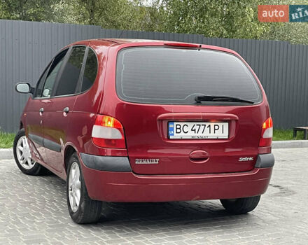 Рено Сценік 2003 у Дрогобичі на Automoto.ua Червоний Рено Сценік, об'ємом двигуна 1.6 л та пробігом 200 тис. км за 3750 $, фото 12 на Automoto.ua