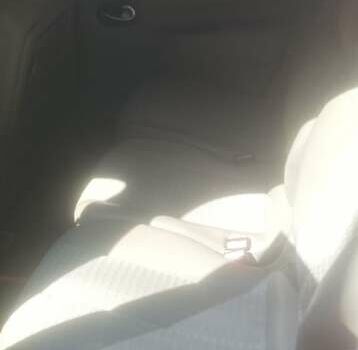 Красный Рено Сценик, объемом двигателя 1.6 л и пробегом 250 тыс. км за 3650 $, фото 13 на Automoto.ua