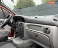 Рено Сценік 2003 у Дрогобичі на Automoto.ua Червоний Рено Сценік, об'ємом двигуна 1.6 л та пробігом 200 тис. км за 3750 $, фото 22 на Automoto.ua