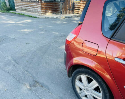 Красный Рено Сценик, объемом двигателя 1.6 л и пробегом 231 тыс. км за 3700 $, фото 4 на Automoto.ua