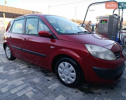 Красный Рено Сценик, объемом двигателя 1.6 л и пробегом 200 тыс. км за 3900 $, фото 2 на Automoto.ua
