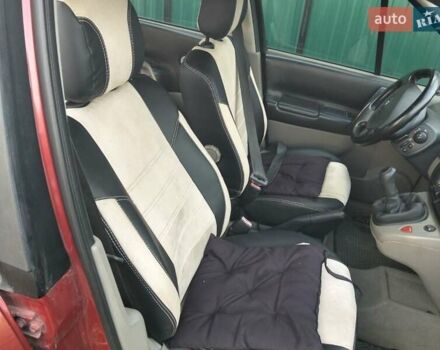 Красный Рено Сценик, объемом двигателя 1.6 л и пробегом 250 тыс. км за 3800 $, фото 4 на Automoto.ua