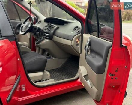 Червоний Рено Сценік, об'ємом двигуна 1.6 л та пробігом 294 тис. км за 4200 $, фото 1 на Automoto.ua