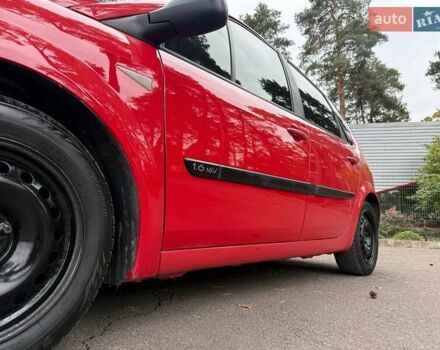 Червоний Рено Сценік, об'ємом двигуна 1.6 л та пробігом 294 тис. км за 4200 $, фото 9 на Automoto.ua