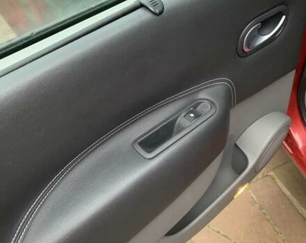 Красный Рено Сценик, объемом двигателя 1.6 л и пробегом 211 тыс. км за 5400 $, фото 9 на Automoto.ua