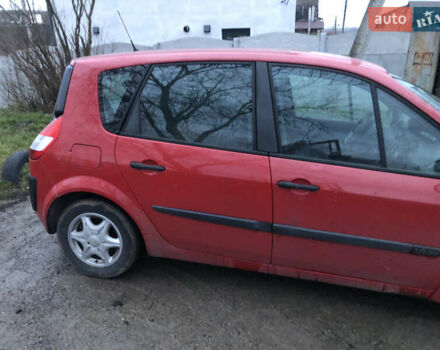 Красный Рено Сценик, объемом двигателя 1.6 л и пробегом 259 тыс. км за 3600 $, фото 2 на Automoto.ua