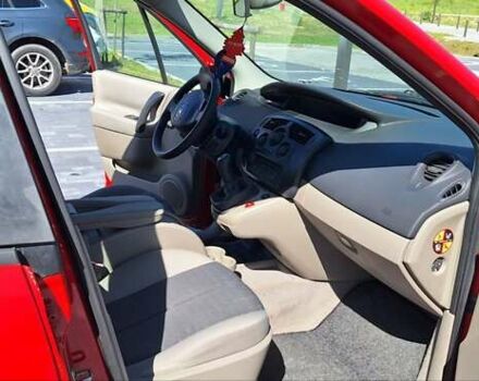 Красный Рено Сценик, объемом двигателя 1.6 л и пробегом 129 тыс. км за 4300 $, фото 7 на Automoto.ua