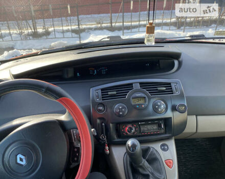 Красный Рено Сценик, объемом двигателя 1.6 л и пробегом 213 тыс. км за 5200 $, фото 18 на Automoto.ua