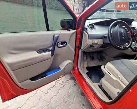 Красный Рено Сценик, объемом двигателя 1.6 л и пробегом 202 тыс. км за 4700 $, фото 21 на Automoto.ua