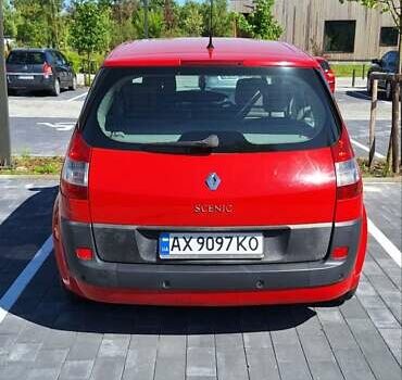 Красный Рено Сценик, объемом двигателя 1.6 л и пробегом 129 тыс. км за 4300 $, фото 6 на Automoto.ua