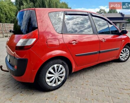 Красный Рено Сценик, объемом двигателя 1.6 л и пробегом 202 тыс. км за 4700 $, фото 4 на Automoto.ua