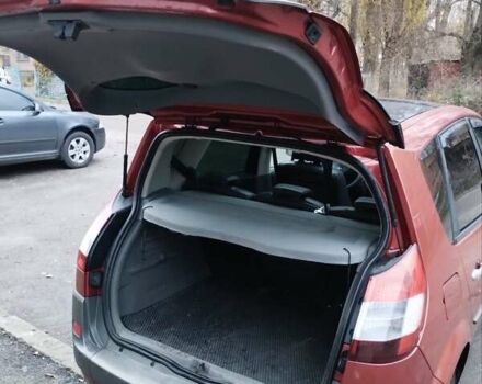 Красный Рено Сценик, объемом двигателя 1.6 л и пробегом 259 тыс. км за 4200 $, фото 9 на Automoto.ua