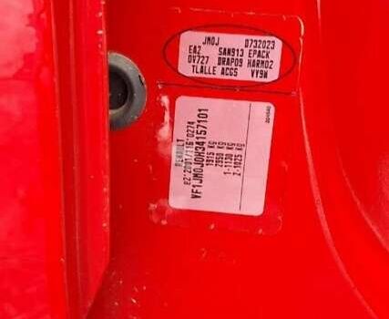 Красный Рено Сценик, объемом двигателя 1.6 л и пробегом 129 тыс. км за 4300 $, фото 12 на Automoto.ua