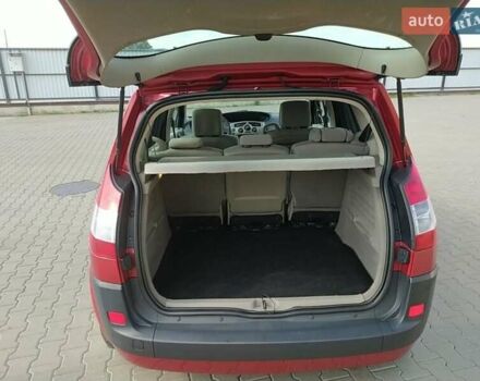 Красный Рено Сценик, объемом двигателя 1.6 л и пробегом 239 тыс. км за 5500 $, фото 15 на Automoto.ua