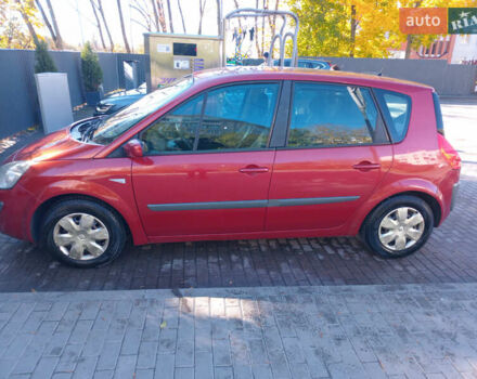 Красный Рено Сценик, объемом двигателя 1.6 л и пробегом 300 тыс. км за 4800 $, фото 6 на Automoto.ua