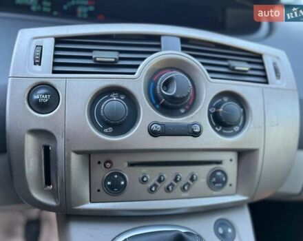 Красный Рено Сценик, объемом двигателя 1.6 л и пробегом 222 тыс. км за 4800 $, фото 18 на Automoto.ua