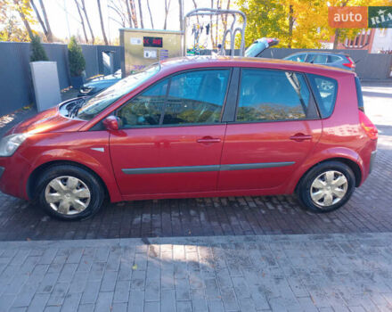 Красный Рено Сценик, объемом двигателя 1.6 л и пробегом 300 тыс. км за 4800 $, фото 5 на Automoto.ua