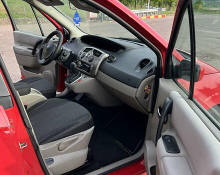 Красный Рено Сценик, объемом двигателя 1.6 л и пробегом 252 тыс. км за 6200 $, фото 21 на Automoto.ua