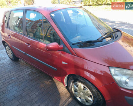 Красный Рено Сценик, объемом двигателя 1.6 л и пробегом 300 тыс. км за 4800 $, фото 17 на Automoto.ua