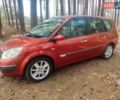 Красный Рено Сценик, объемом двигателя 1.87 л и пробегом 303 тыс. км за 4750 $, фото 16 на Automoto.ua