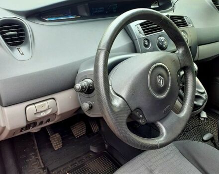 Красный Рено Сценик, объемом двигателя 1.4 л и пробегом 152 тыс. км за 5700 $, фото 1 на Automoto.ua