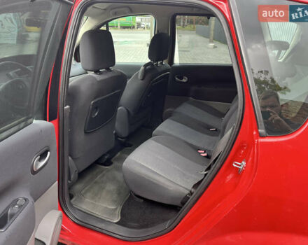 Червоний Рено Сценік, об'ємом двигуна 1.6 л та пробігом 201 тис. км за 5500 $, фото 32 на Automoto.ua