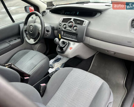 Червоний Рено Сценік, об'ємом двигуна 1.6 л та пробігом 201 тис. км за 5500 $, фото 26 на Automoto.ua