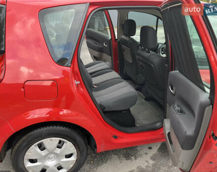 Червоний Рено Сценік, об'ємом двигуна 1.6 л та пробігом 201 тис. км за 5500 $, фото 35 на Automoto.ua