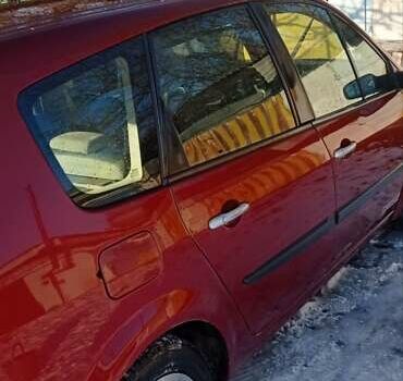 Красный Рено Сценик, объемом двигателя 1.5 л и пробегом 240 тыс. км за 5700 $, фото 3 на Automoto.ua