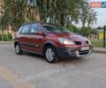 Красный Рено Сценик, объемом двигателя 1.5 л и пробегом 174 тыс. км за 5900 $, фото 1 на Automoto.ua
