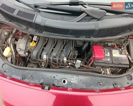 Красный Рено Сценик, объемом двигателя 1.6 л и пробегом 184 тыс. км за 6300 $, фото 11 на Automoto.ua