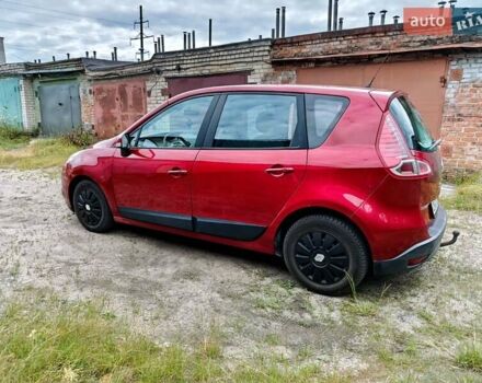 Рено Сценик 2010 в Чернигове на Automoto.ua Красный Рено Сценик, объемом двигателя 1.6 л и пробегом 217 тыс. км за 7500 $, фото 11 на Automoto.ua