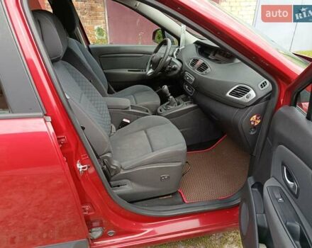 Рено Сценик 2010 в Чернигове на Automoto.ua Красный Рено Сценик, объемом двигателя 1.6 л и пробегом 217 тыс. км за 7500 $, фото 22 на Automoto.ua