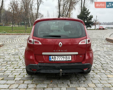 Красный Рено Сценик, объемом двигателя 1.46 л и пробегом 185 тыс. км за 7900 $, фото 5 на Automoto.ua