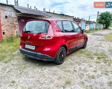 Рено Сценик 2010 в Чернигове на Automoto.ua Красный Рено Сценик, объемом двигателя 1.6 л и пробегом 217 тыс. км за 7500 $, фото 9 на Automoto.ua