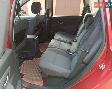 Рено Сценик 2010 в Чернигове на Automoto.ua Красный Рено Сценик, объемом двигателя 1.6 л и пробегом 217 тыс. км за 7500 $, фото 19 на Automoto.ua