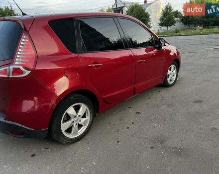 Красный Рено Сценик, объемом двигателя 1.5 л и пробегом 350 тыс. км за 5700 $, фото 5 на Automoto.ua