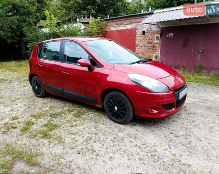 Рено Сценик 2010 в Чернигове на Automoto.ua Красный Рено Сценик, объемом двигателя 1.6 л и пробегом 217 тыс. км за 7500 $, фото 7 на Automoto.ua