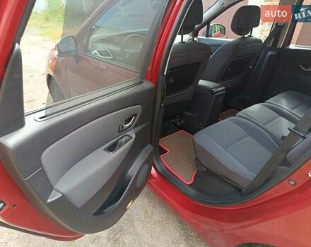 Рено Сценик 2010 в Чернигове на Automoto.ua Красный Рено Сценик, объемом двигателя 1.6 л и пробегом 217 тыс. км за 7500 $, фото 26 на Automoto.ua