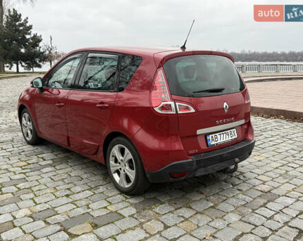 Красный Рено Сценик, объемом двигателя 1.46 л и пробегом 185 тыс. км за 7900 $, фото 4 на Automoto.ua