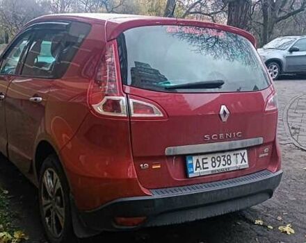 Красный Рено Сценик, объемом двигателя 1.87 л и пробегом 264 тыс. км за 8300 $, фото 11 на Automoto.ua