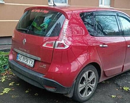 Красный Рено Сценик, объемом двигателя 1.87 л и пробегом 264 тыс. км за 8300 $, фото 6 на Automoto.ua