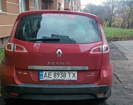 Красный Рено Сценик, объемом двигателя 1.87 л и пробегом 264 тыс. км за 8300 $, фото 3 на Automoto.ua